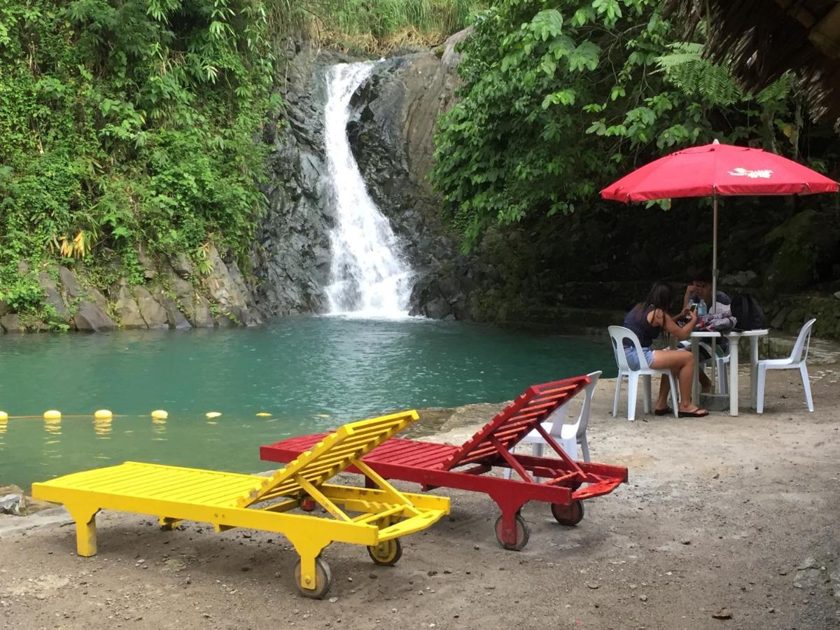 Pulangbato Falls Mountain Resort 두마구에테 외부 사진